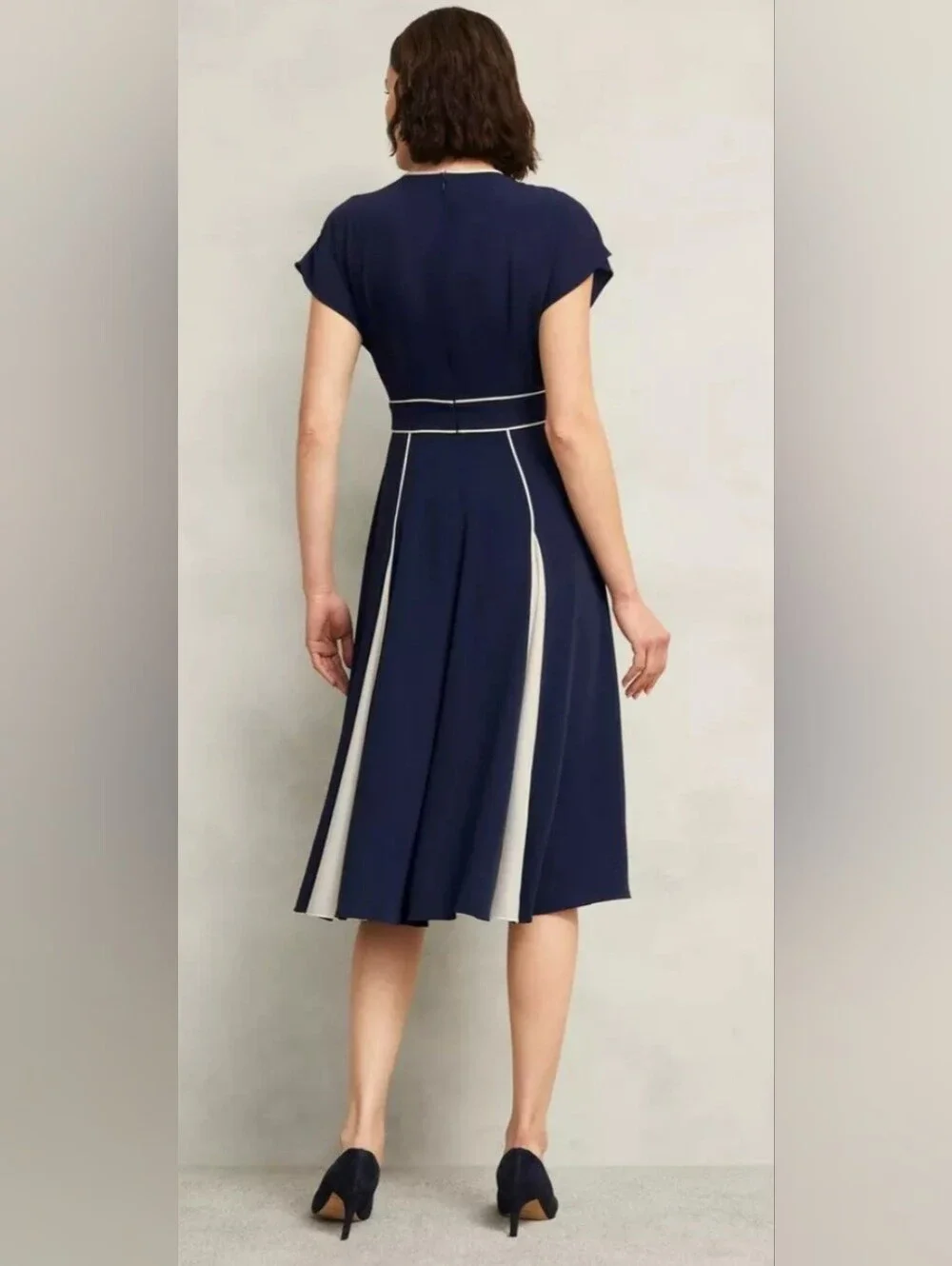 HOBBS Viola Navy And Ivory Dress Size 6 - Picture 2 of 15